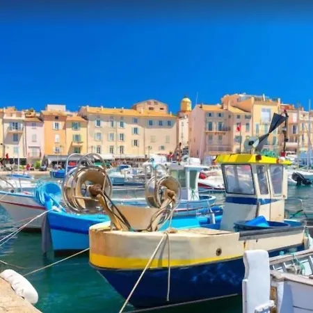 Standing A L'entree De St-tropez Apartamento *