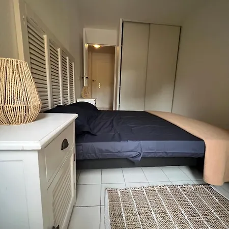 Standing A L'entree De St-tropez Apartment